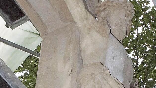 Die Renovierung hat bereits begonnen.  Foto: Josef Hofbauer