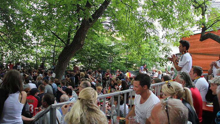 Der Biergarten in Gaustadt war voll. Foto: Sebastian Martin