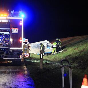 Nach Sturmböe: Unfall auf A3