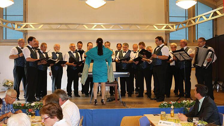 Männerchor Leutenbach. Foto: Franz Galster