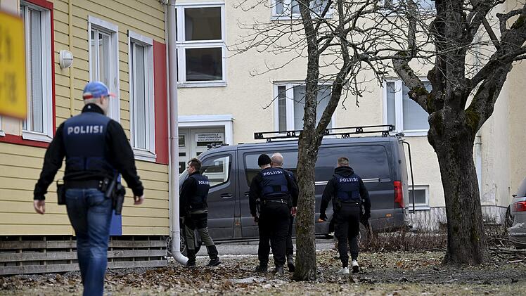 Schüsse in Grundschule in Finnland - Zwölfjähriger tot