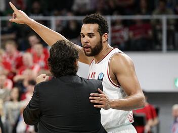 Elias Harris, der zuletzt seinen Platz in der Startformation verloren hatte, meldete sich in Ljubljana mit einer starken Vorstellung bei seinem Trainer Andrea Trinchieri zurück. Foto: sportpress