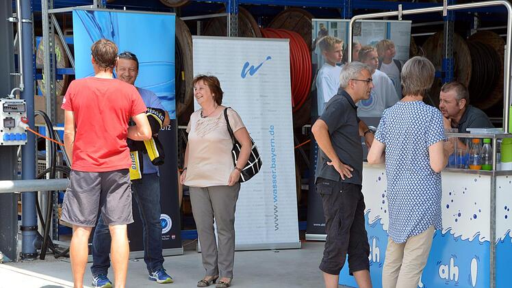 Eindrücke vom Tag der offenen Tür im neuen Domizil der Bad Kissinger Stadtwerke.  Foto: Peter Rauch