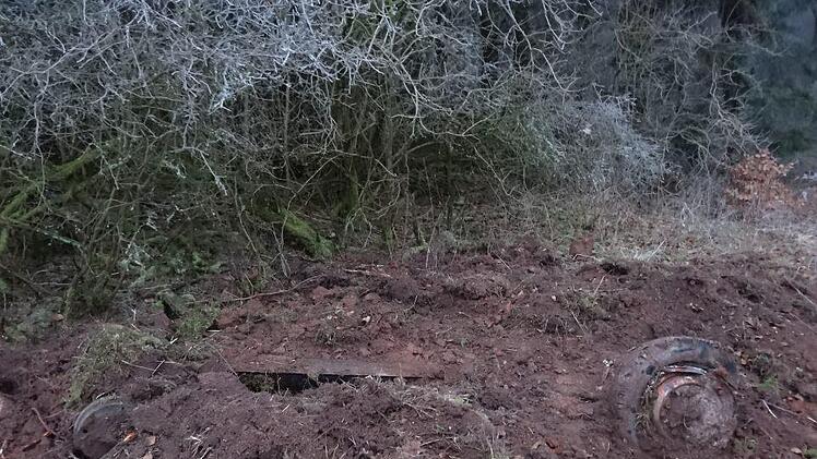 Achse in der Erde Foto: Marion Eckert