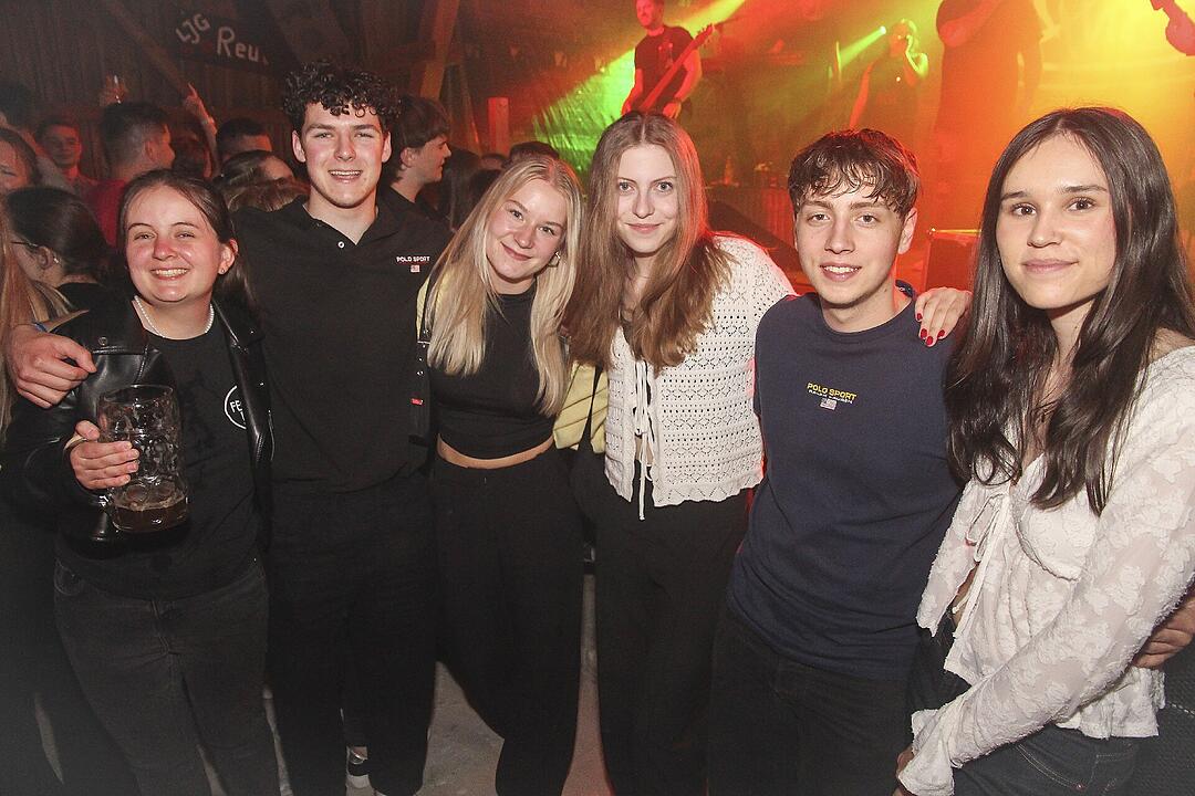 Mit der Partyband "Popnach8"!