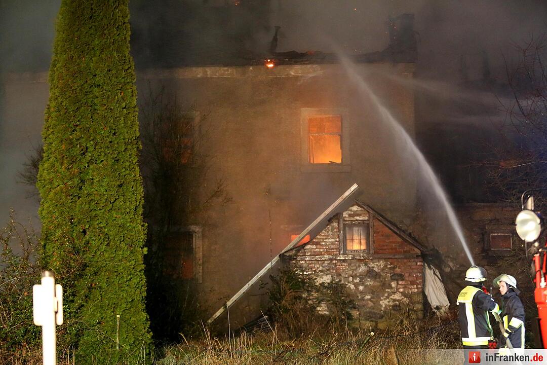 Bauernhof in Weißdorf bei Hof brennt ab
