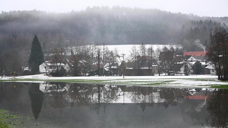 Im Tal des Weißen Mains bei Ebersbach