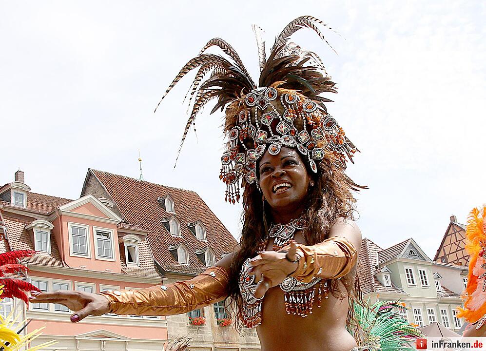 C_0710_Sambaumzug_48