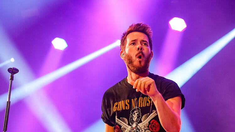 Begeisterten die rund 5000 Besucher: Revolverheld bei ihrem Open-Air-Konzert auf dem Schlossplatz. Matthias Hoch
