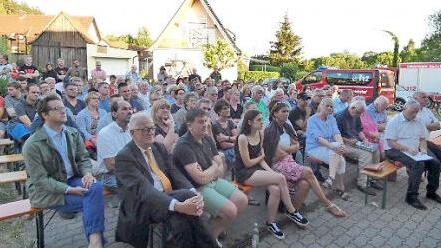 Zu der Informationsveranstaltung der Stadt Ebern mit Vertretern der Firma Uniwell kamen 130 B&uuml;rger. Foto: Christian Licha