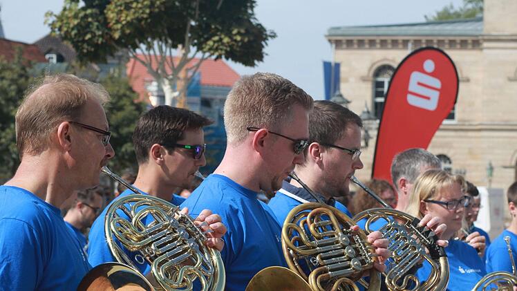 Impressionen vom ersten Symphonic Mob Bayerns auf dem Coburger SchlossplatzFoto: Jochen Berger