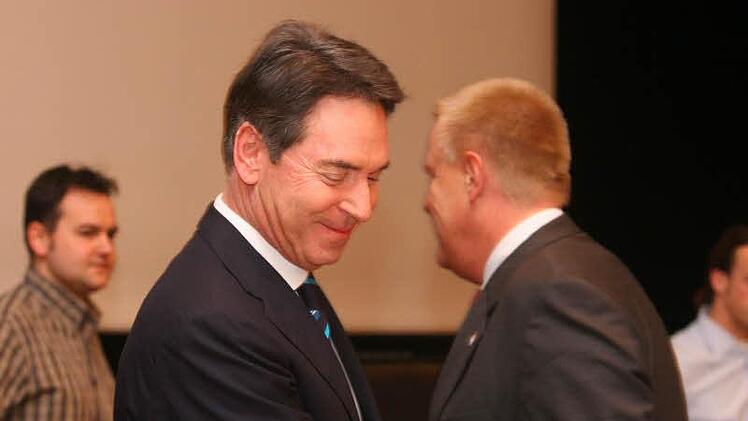 Das Verhältnis zwischen Michael Stoschek (links) und Norbert Kastner gilt schon lange als belastet. Jetzt wird dieser alte Streit noch einmal aufgewärmt. Foto: Jochen Nützel
