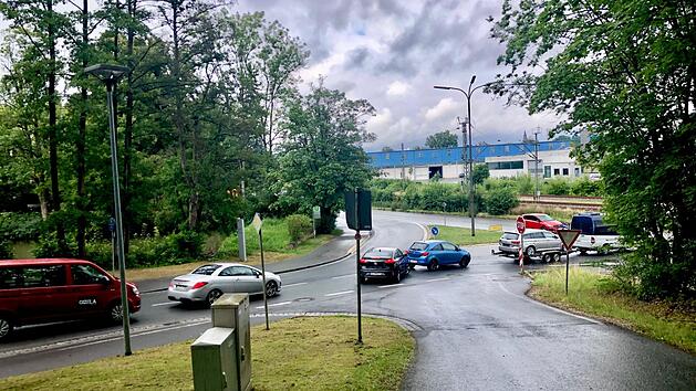 R&uuml;ckstau am Ahorner Berg