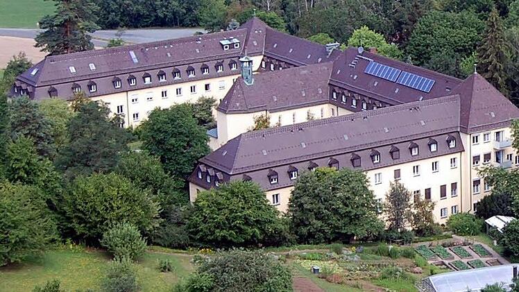 Das Mutterhaus in Vierzehnheiligen mit der zentralen Kapelle.