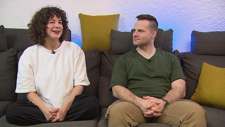 Sympathische Gewinnerin in Koblenz: Auch Kevin (35) gab Julia (34) die H&ouml;chstwertung von zehn Punkten.