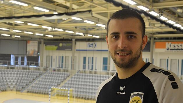 Der Neue in seinem neuen Wohnzimmer: Milos GrozdanicTobias Herrling