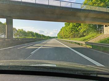 Kitzingen: Arbeiten auf B22 bei A3-Anschlussstelle Schwarzach - Verkehr eingeschränkt