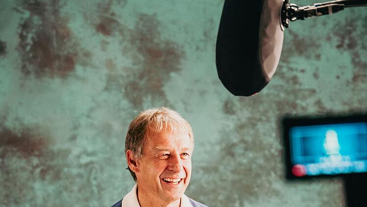 Immer gut gelaunt: J&uuml;rgen Klinsmann. Er spielte drei Jahre f&uuml;r den FC Bayern und kehrte 2008 als Trainer zur&uuml;ck.