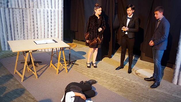 Trifft Direktor Johannes Itter eine Schuld am Tod der Tochter es Ehepaares W&ouml;lsch vor 20 Jahren? Heike Sch&uuml;lein