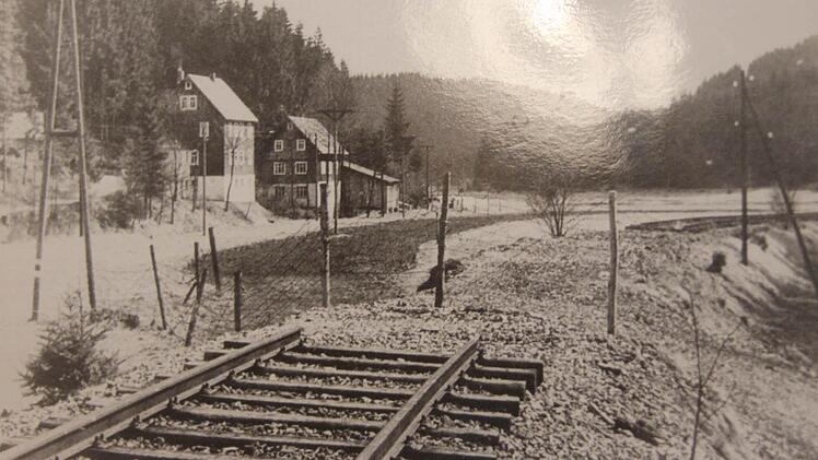 Kurz nach Heinersdorf wurden die Gleise nach dem Jahr 1952 demontiert.  Foto: Archiv Heinlein