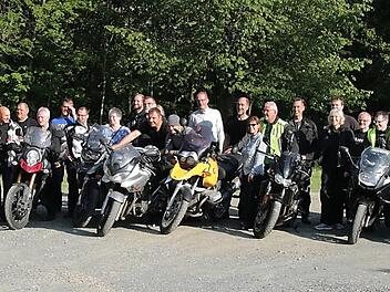 Schon zum zweiten Mal waren die Motorradfahrer des "Württembergischen Christusbundes" zu Gast in Presseck. Foto: Klaus Klaschka