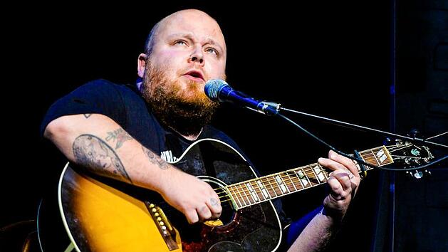 Den Maxplatz f&uuml;llen wird Andreas K&uuml;mmert mit seinem kostenlosen Auftritt am Dienstag.  Foto: dpa/Herbert Neubauer
