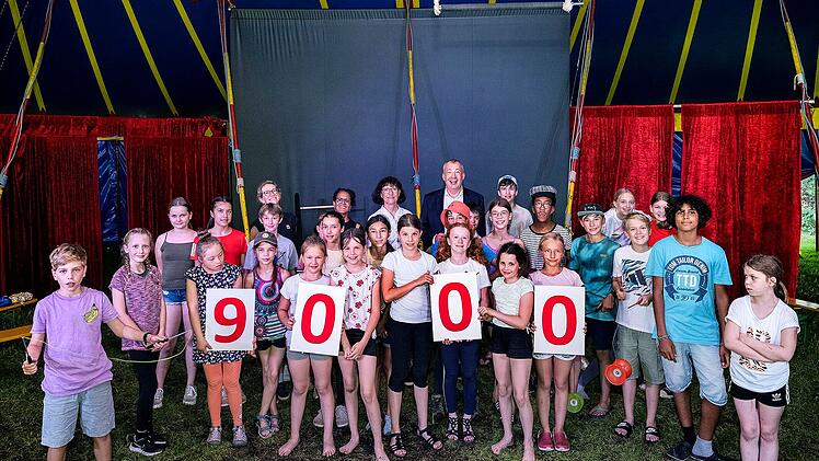 Nürnberg: Inklusives Zirkusprojekt mit großer Vorstellung beendet - Kinder zeigten ihr Können