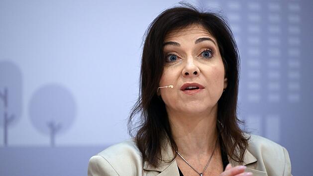 Später in Rente? Ökonomen drängen auf Reformen – und warnen vor "tickender Zeitbombe"