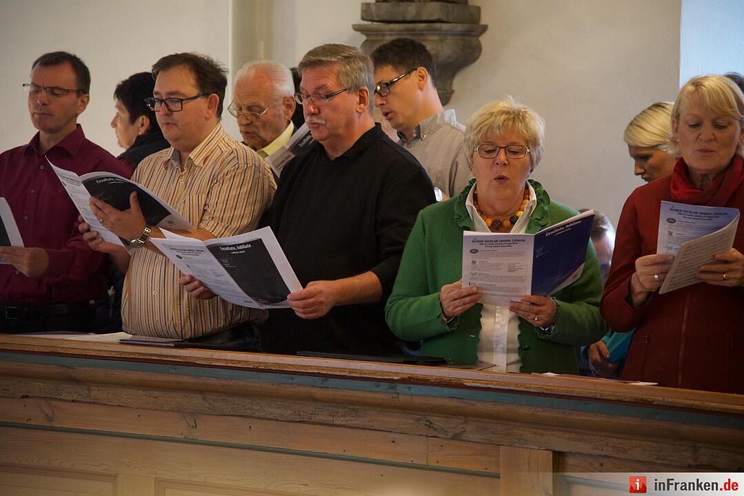 Nach einjähriger Kirchensanierung: Hannberg feiert die Wiedereröffnung der Wehrkirche der Pfarrei Geburt Mariens Hannberg