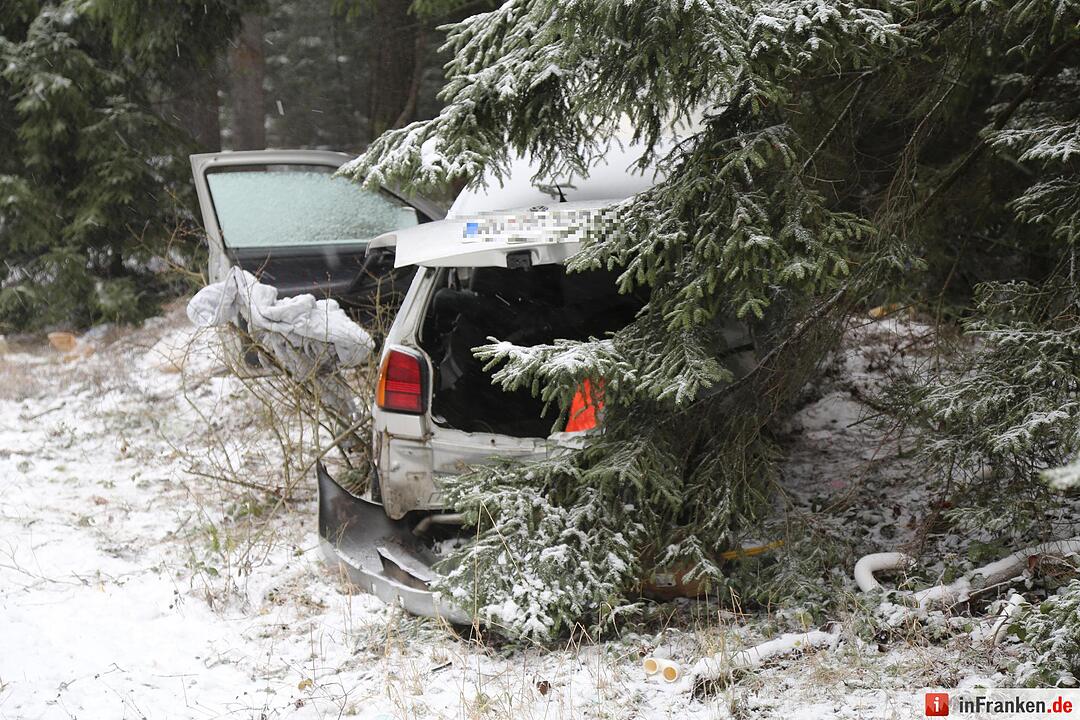 Frontalzusammenstoss nach starken Schneefall