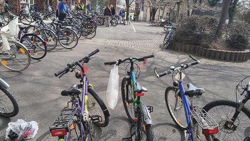 Der Fahrradbasar an der Anton-Kliegl-Schule.