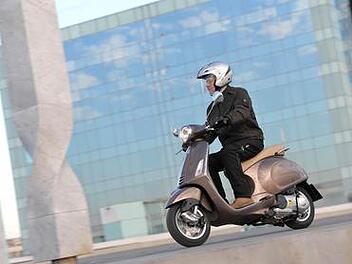 Vespa Primavera. Foto: Auto-Medienportal.Net/Piaggio