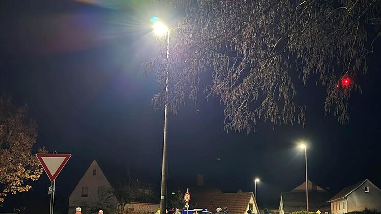 Sonneberg: Vierfache Mutter verunglückt nach Faschingsfeier in Fluss - Feuerwehren, BRK und mehr im Einsatz