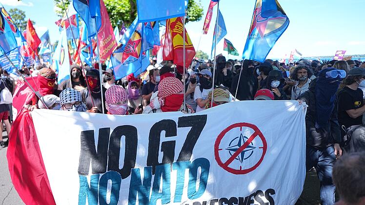 G7 Demonstrationen