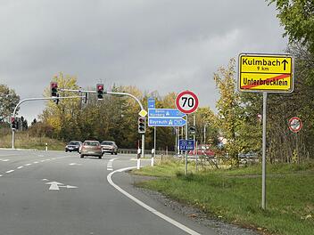 Ein ständiger Quell für Geräusche: die Auffahrt zur A70 in Unterbrücklein. Deswegen plädieren Bürger für besseren Lärmschutz.Jochen Nützel