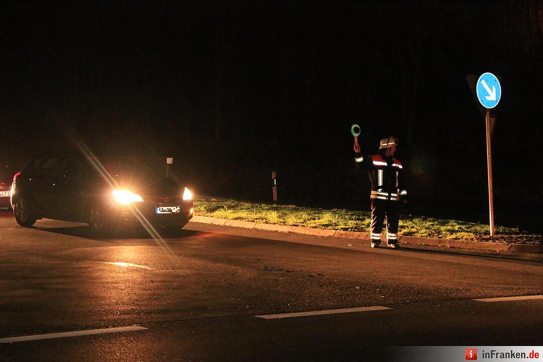 Pannen-Lkw in der A70-Baustelle Würgauer Berg
