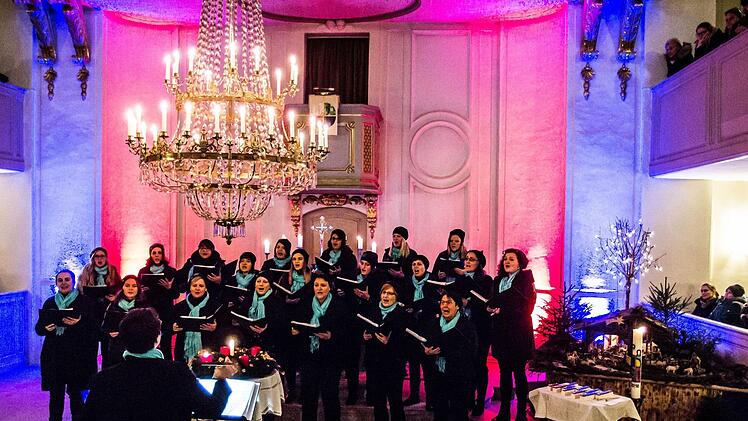 Begeisternder Auftritt: Das Vocalensemble Coburg gastierte in der Schlosskirche von Lahm im Itzgrund.Foto: Jochen Berger