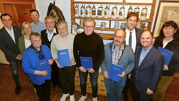 Die CSU Leutenbach-Mittelehrenbach hat einige verdiente Mitglieder ausgezeichnet.