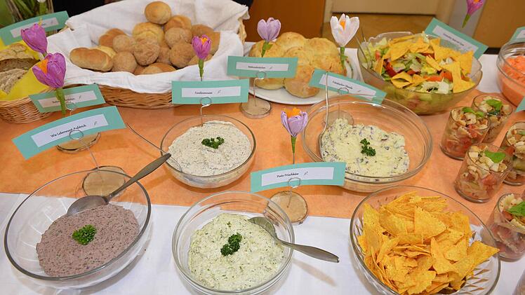 Verschiedenes Pesto, etc. Foto: Ronald Rinklef