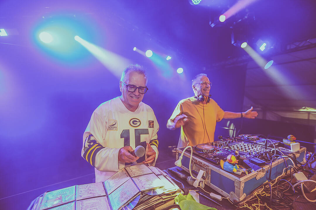 Mit Donny Vox & die Space Brothers, DJ Matze & Franky