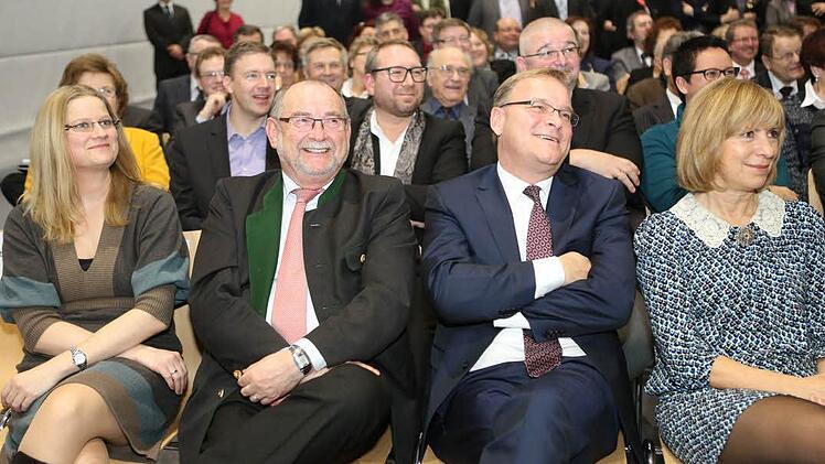 Die Stadt Bamberg war durch eine Große Koalition vertreten: Bürgermeister Werner Hipelius (CSU) und OB Andreas Starke (SPD)