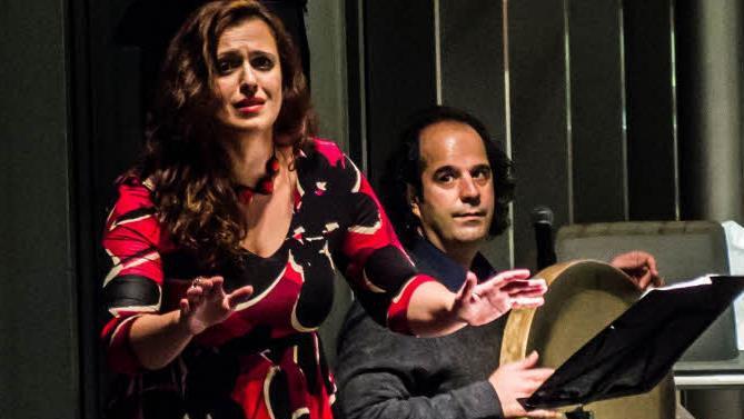 Gayané Sureni und Hadi Alizadeh gastierten im Glasmuseum Rosenau. Foto: Jochen Berger