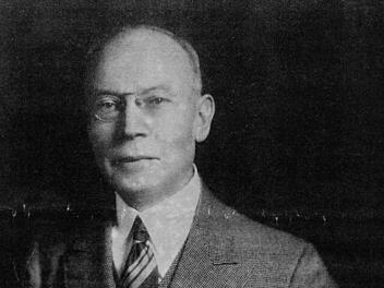 Im Stadtarchiv findet sich ein Porträtfoto von Dr. Ludwig Anton Ewald. Foto: Stadtarchiv/Repro: Dieter Vogler