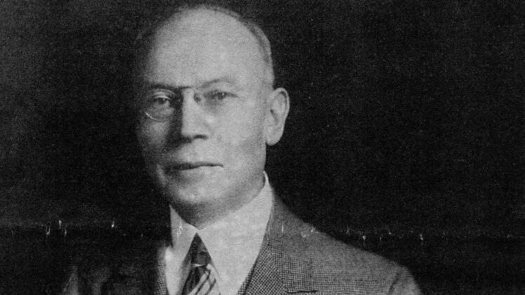 Im Stadtarchiv findet sich ein Porträtfoto von Dr. Ludwig Anton Ewald. Foto: Stadtarchiv/Repro: Dieter Vogler