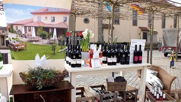 Beim Korb- und Weinmarkt in Sand wurden Weine in vielen Variationen und Geschmacksrichtungen angeboten.