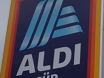 Aldi Mainleus hat seine Filiale in Mainleus geschlossen und ist nach Kulmbach weitergezogen. Symbolbild: Archiv/Christian Bauriedel