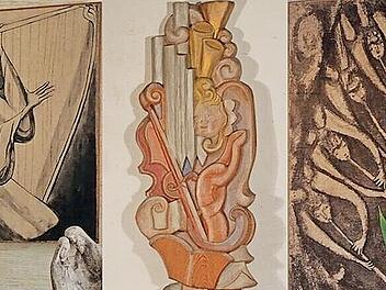 Das Bild zeigt Grafiken und Plastiken von Luis Rauschhuber und (Mitte) eine gefasste Holzskulptur von Felix Müller.