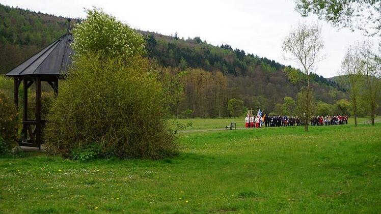 Unter dem biblischen Satz "Sucht der Stadt Bestes" fand die diesjährige St. Georgs-Prozession in Bad Brückenau zu Ehren des Schutzheiligen statt. Foto: Marion Eckert