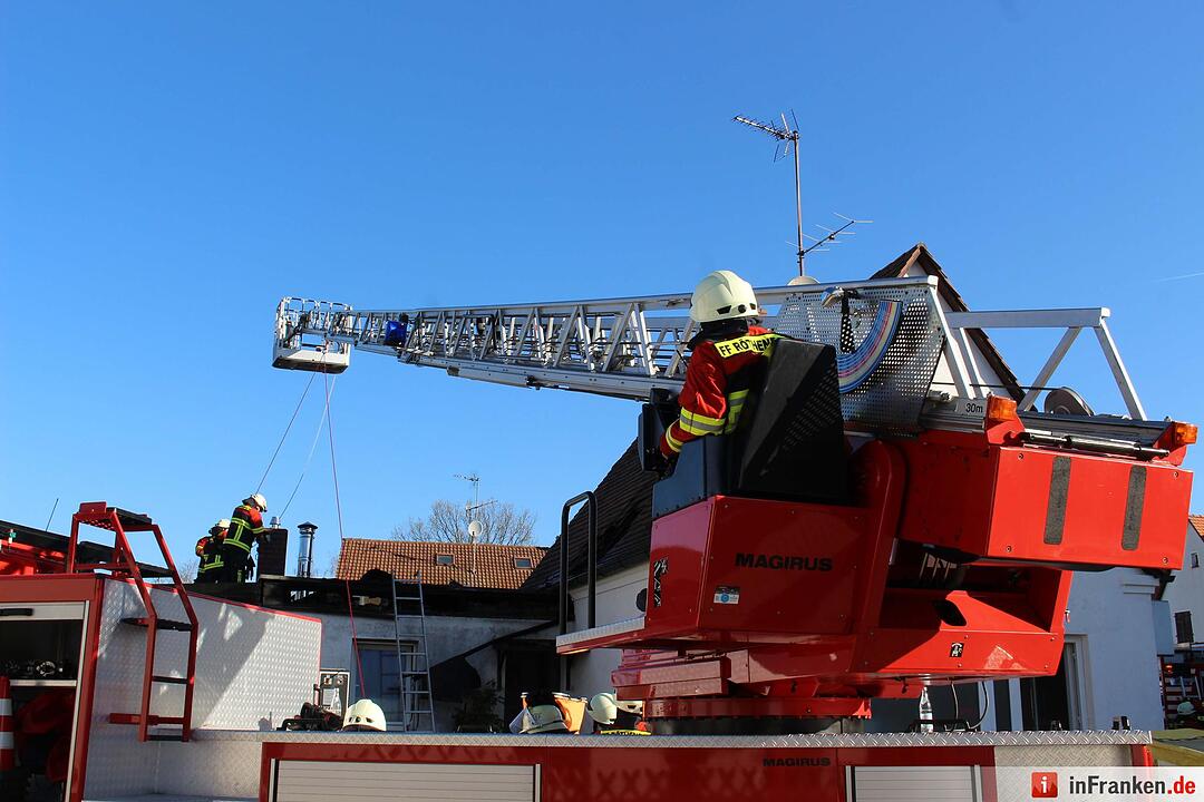 Dachstuhlbrand in Röthenbach an der Pegnitz