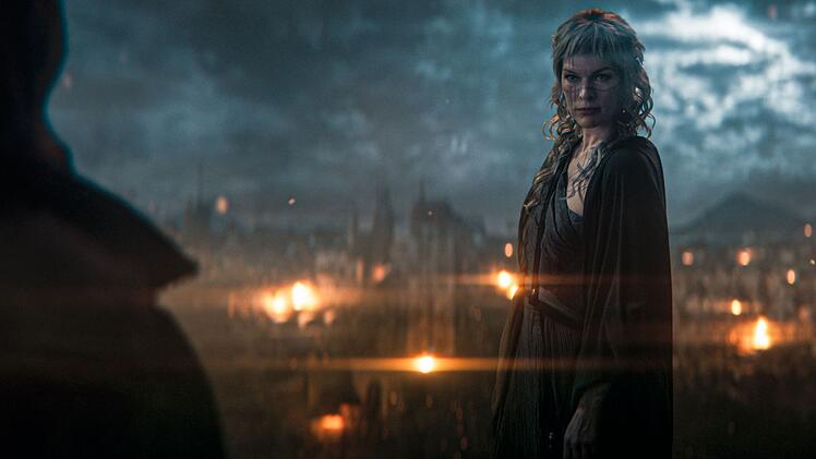 Muss mal wieder kämpfen: Milla Jovovich verkörpert in "In the Lost Lands" eine Hexe mit Killerinstinkt.